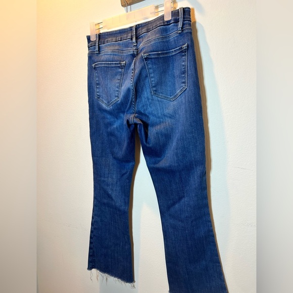 Frame women’s denim size 29 Le Crop Mini
Boot - Picture 3 of 6